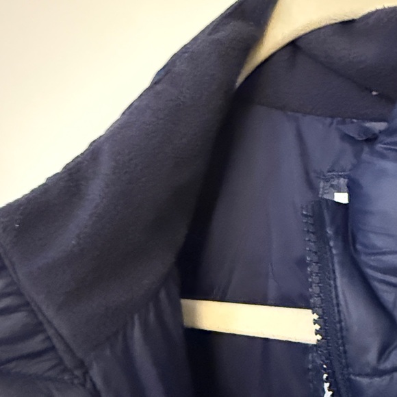 NWT! GAP ColdControl Navy Puffer Jacket Size Small Water Resistant Lightweight - Picture 5 of 7